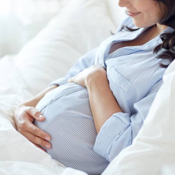 妻「産まれそう。早く帰れない？」夫「帝王切開だって言ってたよね？」⇒この後夫の主張を聞いた妻「嘘でしょ？」