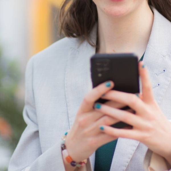 「姉ちゃんの婚約者ちょうだい？」「妹に譲れ。父さんは容赦しないぞ」数日後⇒彼氏からの”突然の連絡”に「…え？」