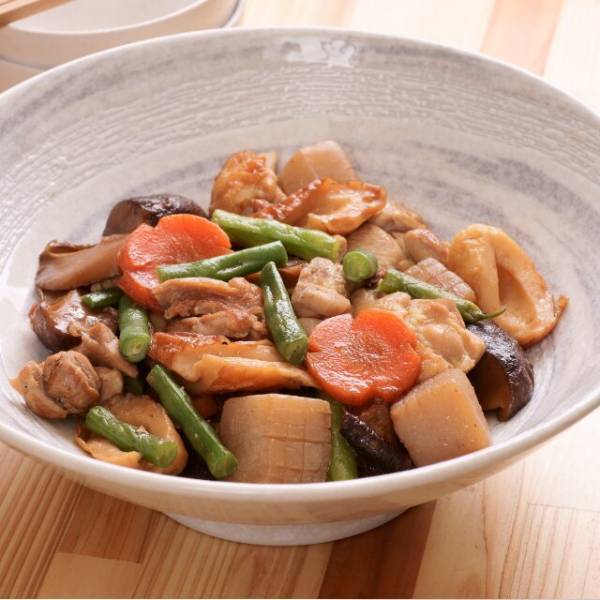 義兄が帰国する日…婿「晩御飯は煮物やお刺身を考えています」義母「は？なにそれ？」激怒する義母に”お伺いを立てる”と⇒「そんな…」