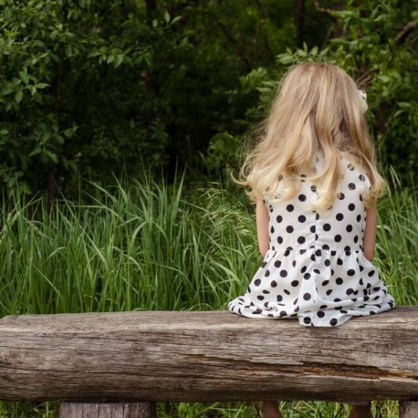 40度を超える酷暑の中…”娘を外に放置”して出かけた義姉！？必死に連絡を図るも⇒”まさかの態度”に背筋が凍る