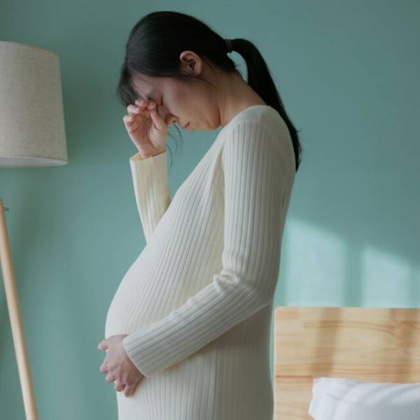 妊娠中の妻「緊急事態なの！」夫「ごちゃごちゃうるせーな」妻の連絡を無視した結果⇒帰宅後、”まさかの事態”に夫、顔面蒼白…