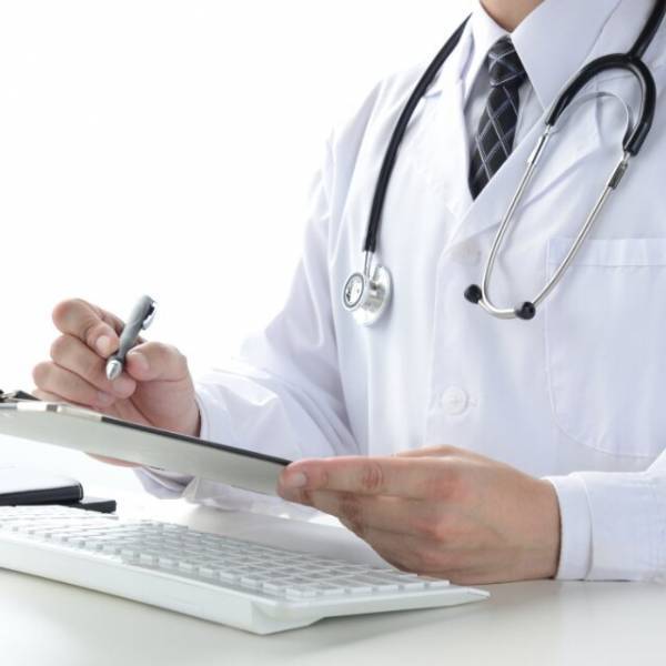 診断書を提出し療養中…部長「明日、必ず会社に来なさい」しかし翌日出勤すると⇒社内の”異変”に顔面蒼白