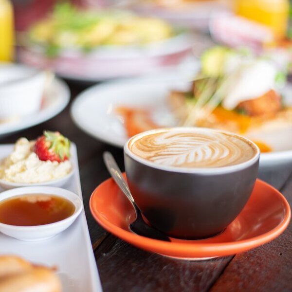 高級カフェでママ友会…店員「2万8千円のお会計です」ママ友「支払いお願いね～」しかし⇒私が放った”まさかの返答”に…ママ友「え？」