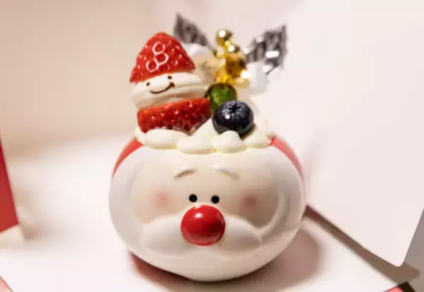 クリスマスケーキに【家用】とメモが…夫の嘘を見抜いても、私が「沈黙」を選んだ理由。