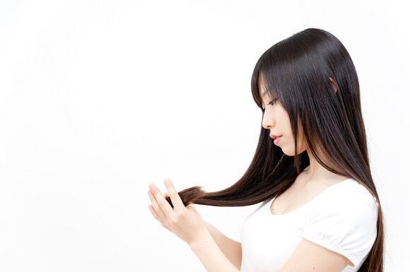 部屋に落ちている髪の毛の簡単掃除方法
