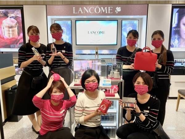 ランコム、保育従事者へギフトバッグを寄付。「Lancôme Cares」の支援活動で世界中にハピネスを