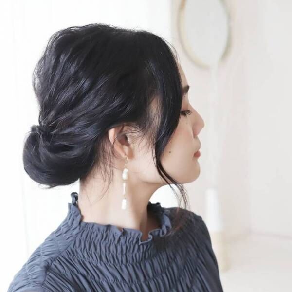 たった3分で…！　崩れ知らずの「簡単セルフヘアアレンジ」4選