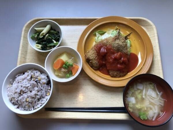 「健康な食事・食環境」の認証を2事業場において取得　～栄養バランスのとれた「スマートミール」を社員食堂で提供～