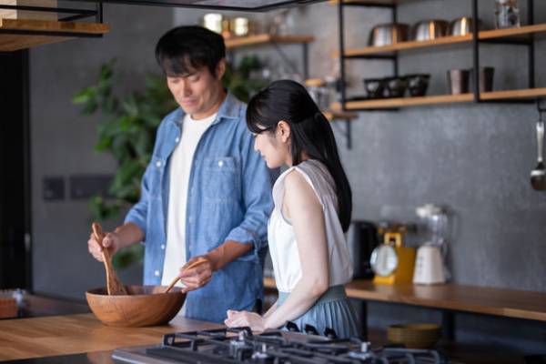 ヴィーガン/ベジタリアンの方同士だけの出会いの婚活サービス業を開始いたしました。