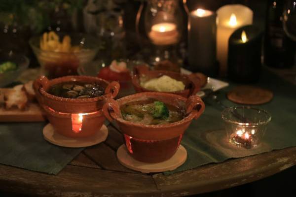 エコで便利な防災グッズ・超小型燃焼器具「キャンドルベース」10％OFF＆マッチブックプレゼントキャンペーンを実施