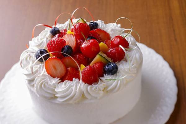 【小麦、卵、乳など特定原材料7品目を使用していないケーキ】琵琶湖ホテルにて9月1日(水)より販売スタート