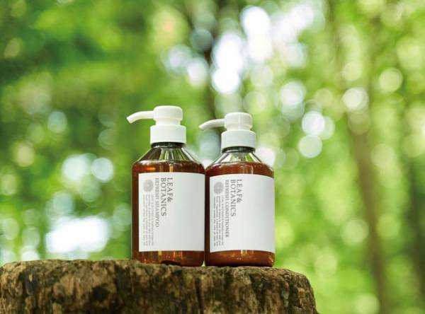 髪と頭皮に合わせて選べる2種類にリニューアル　天然精油が香るリーフ＆ボタニクスのヘアケアを9月15日に発売