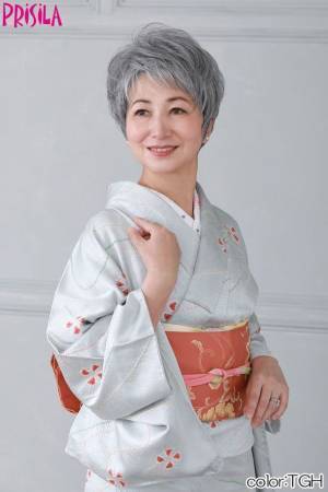 この手があったか！今時の白髪隠し対策はウィッグで簡単に　コロナで白髪隠しウィッグがミセス・シニアに人気