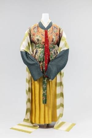日本女性の衣服の移り変わりを巡る展覧会「再現　女性の服装1500年─京都の染織技術の粋─」がまもなく終了　古墳時代から明治時代初期までの女性の服装の変遷