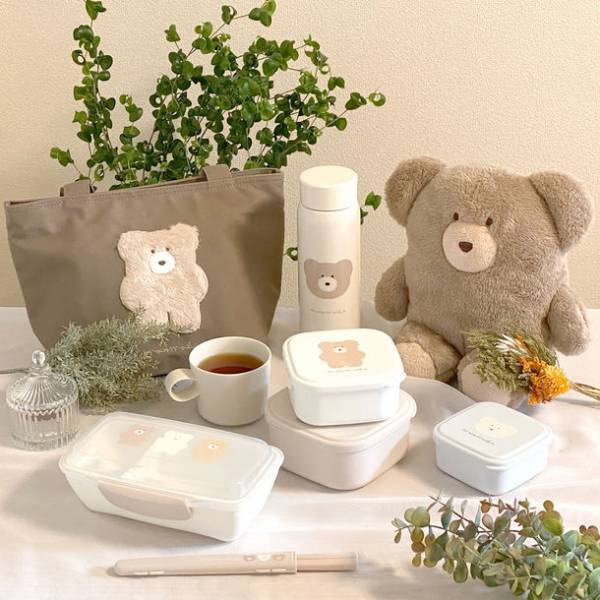 “ぼる塾”が人気キャラクターと異色のコラボ　600個の「モコモカ」に埋もれる特別映像を大公開