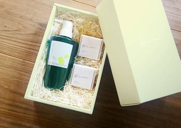 敬老の日は、肌にやさしい みどり繭＊由来の保湿グッズを贈ろう！【絹生活研究所】『敬老の日ギフト』が7名に当たるTwitterキャンペーンを開催