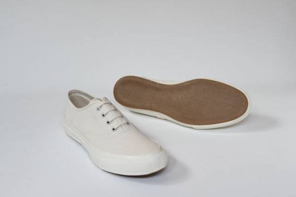 MOONSTARの隠れた名品『DECKSPORT』を復刻。2021年9月11日(土)に発売決定！