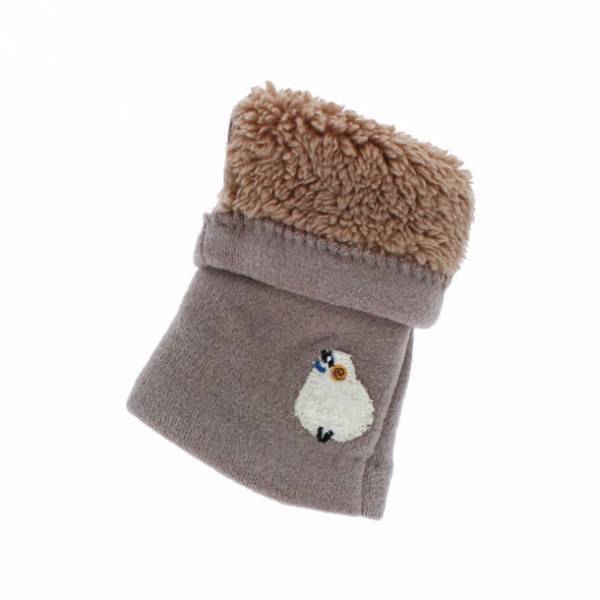 創業72年、香川県の老舗手袋メーカーが動物愛護団体への寄付につながる手袋の先行販売を9月19日より開始