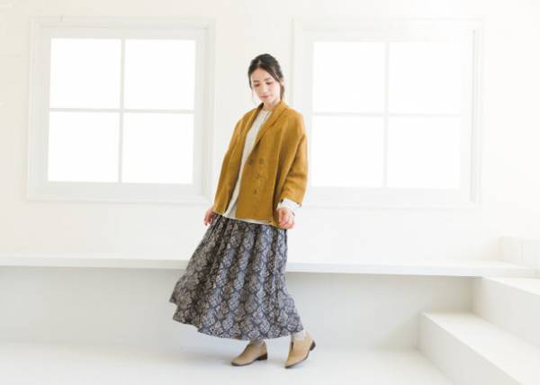 環境に配慮した40代女性向けのナチュラルウエア「Crea delice/クレアデリス」から再生繊維を使用した『テンセルコットンギャザーブラウス』を販売開始