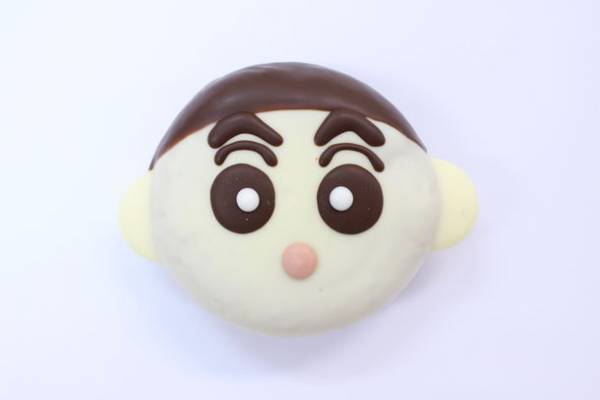 イクミママのドーナツから新商品「お月見うさちゃんセット」と「クレヨンしんちゃんドーナツセット」を販売開始