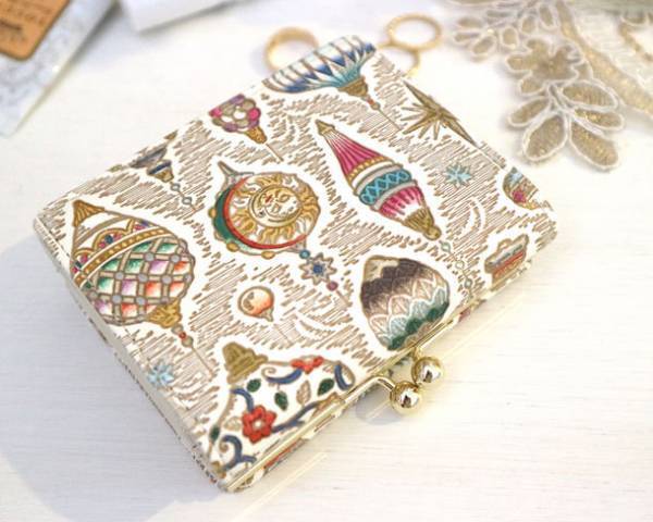 ＜かわいい皮革の伝統工芸：文庫屋「大関」＞　きらびやか、6バリエーションのクリスマス限定柄をリリース！！11月10日(水)ECサイトで先行販売、11月11日(木)店舗販売開始