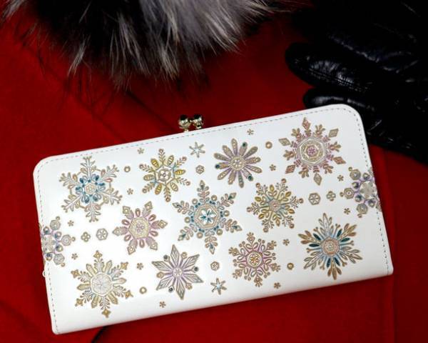 ＜かわいい皮革の伝統工芸：文庫屋「大関」＞　きらびやか、6バリエーションのクリスマス限定柄をリリース！！11月10日(水)ECサイトで先行販売、11月11日(木)店舗販売開始