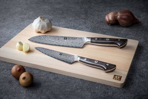 ツヴィリング 290年の最高到達点　記念ナイフZWILLING Takumi　フルラインナップ9月30日(木)新発売