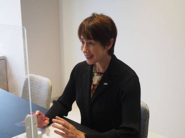 ＜日本最大級＞スポーツスクールを展開するリーフラスの社外取締役に元バレーボールアメリカ代表選手 ヨーコ ゼッターランド氏が10月1日より就任