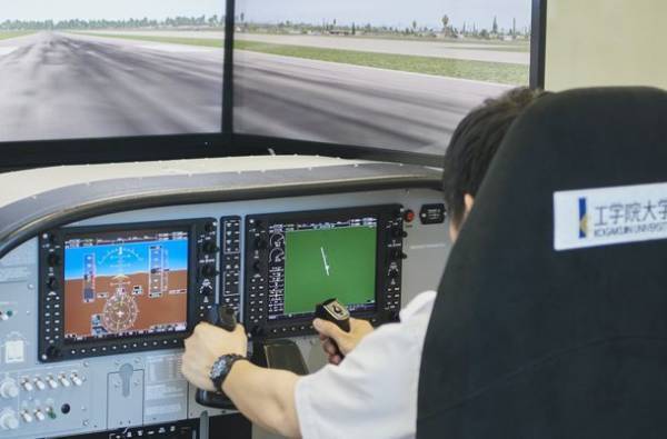 工学院大学 航空理工学専攻説明会を10/31(日)に開催　～日本航空(JAL)と連携したコースをはじめ、多彩な訓練コースや入試制度について解説～