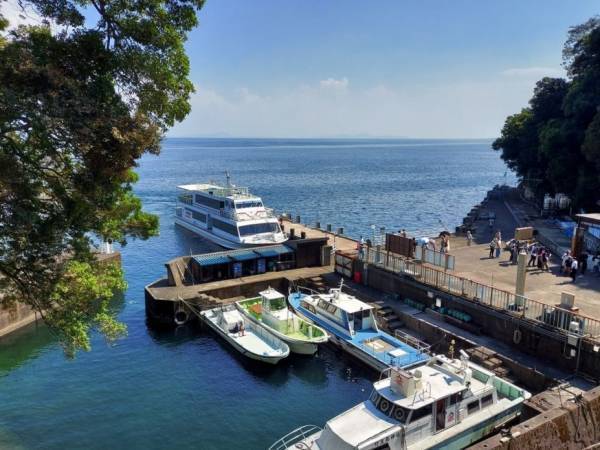 ＜長浜港から竹生島へ行こう！毎便15名様限定！＞米原市民と東近江市民を対象とした竹生島クルーズ乗船料半額キャンペーンを実施します