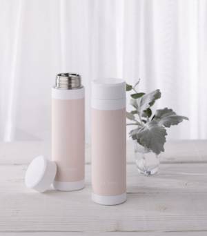 ラサーナのスペシャルコフレ。おうち美容で、頭皮から健やかな美髪へ『ラサーナ クリスマス コフレ 2021』いよいよ発売！2021年11月1日(月)数量限定発売