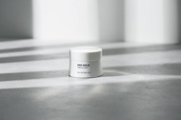 ヒト幹細胞培養液の次に注目される成分エクソソームをコスメで先行活用！使うたびに美しい・サロン専売品質のホームケア商品『EXO GOLD』シリーズを新発売！