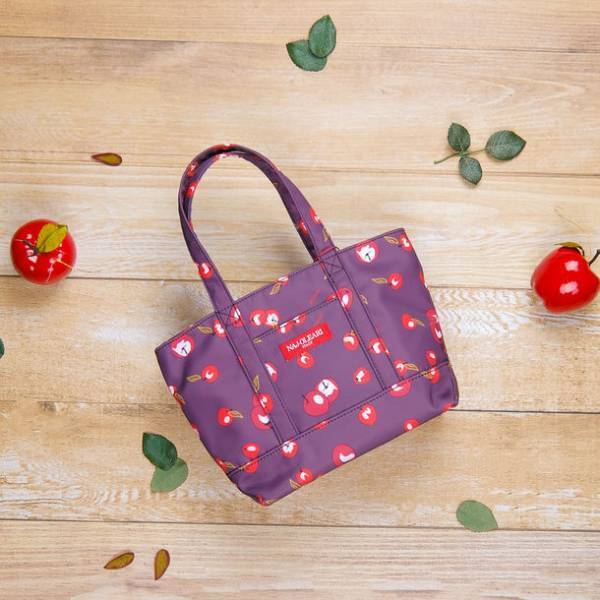 2021年に日本初上陸したレディースブランド『NAJ-OLEARI』が新宿ミロードにて期間限定ポップアップストアを開催！10月17日(日)まで