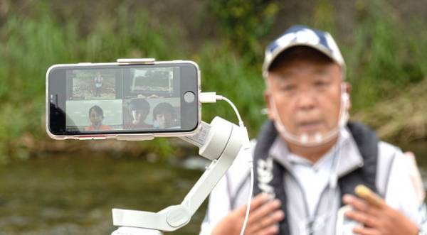 地元の川で魚の生態を学ぼう　オンライン自然観察会