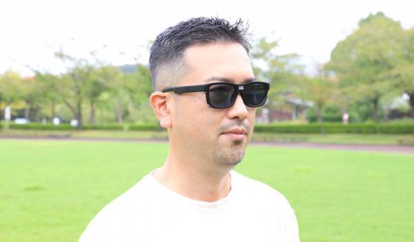 福井の眼鏡メーカーが考案した、太陽の光で瞬時にレンズの濃淡が切り替わるサングラス、Makuakeにて目標金額570％達成