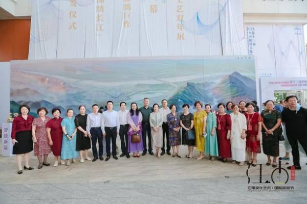 ＜開催報告＞「第13回 中国刺繍文化芸術祭」にて『第1回 蘇州工芸ビエンナーレ』開催(9月23日)