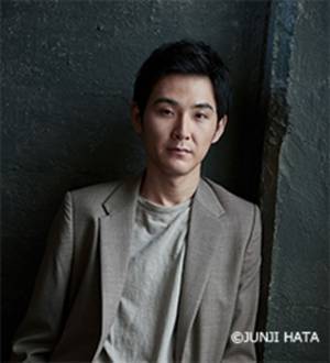 未来は俺がつくる　新ヘアケアブランド「ブラックウルフ」の新CM放映開始！狼の正体は、松田龍平さんと霜降り明星の粗品さん！