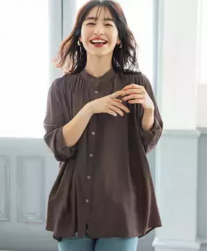 Qoo10 Fashion Trend Report #17　1枚でもレイヤードでも楽しみたい秋コーデ！甘すぎず大人可愛いキレイ目のシャツ・ブラウス