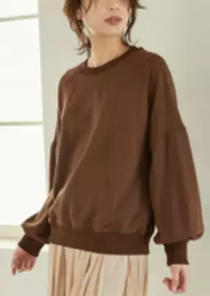 内田理央も連呼！「すっごく可愛い！！」デザイン性の高さでモードな着こなしも叶うフリルパーカー風フーディガン！TOKYO FM「Qoo10 presents 内田理央の明日、なに着よ？」