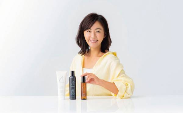 タレントの田中律子さんが女性向けヘアケアブランドCA101(シーエーイチマルイチ)のアンバサダーに就任