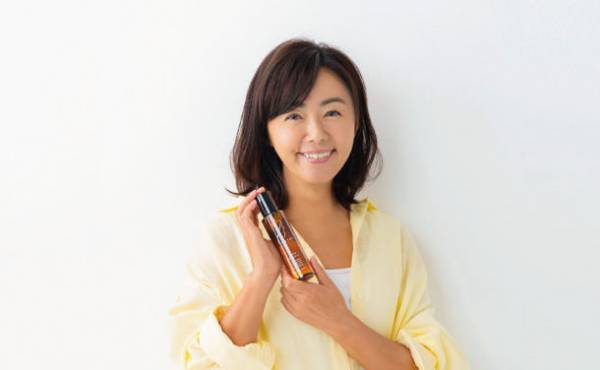 タレントの田中律子さんが女性向けヘアケアブランドCA101(シーエーイチマルイチ)のアンバサダーに就任