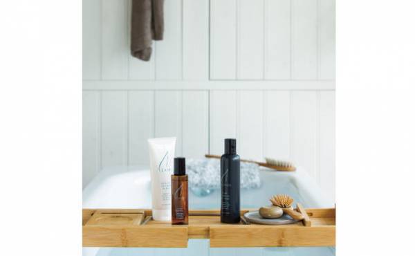 タレントの田中律子さんが女性向けヘアケアブランドCA101(シーエーイチマルイチ)のアンバサダーに就任