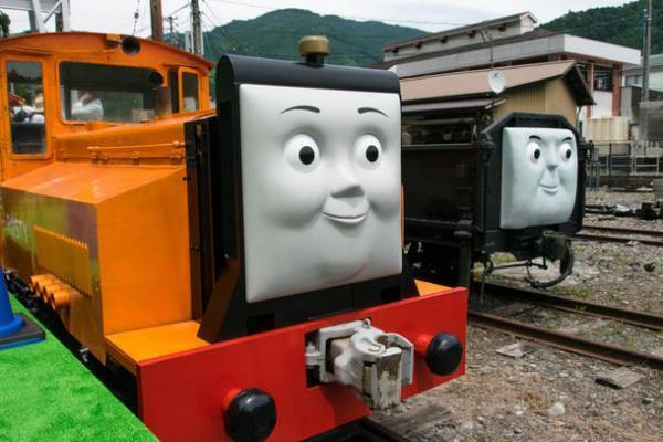 きかんしゃトーマス公式イベントDAY OUT WITH THOMAS(TM)　2021冬の特別運転初の2021年～2022年 年末年始「年またぎ」運転実施！！