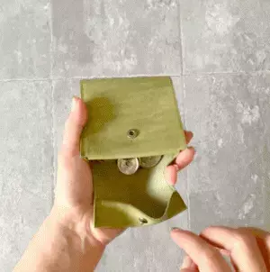 ミニ財布の「悩み」を解消！ハマる空間設計　アウトポケット財布【...to(R)・CIGU】　10月8日「Makuake」にてプロジェクトスタート