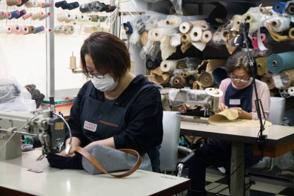 沖縄発 SDGsへの新たな取り組み！着られなくなった“かりゆしウェアや着物”を「琉球帆布」バッグにアップサイクルできるサービスを開始