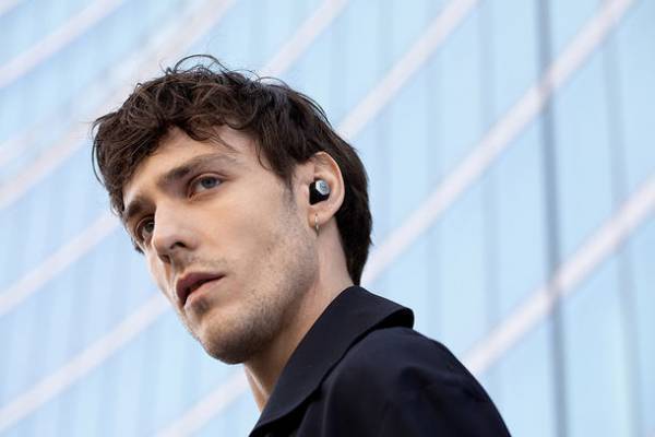 高音質サウンドとスタイリッシュなデザインで音楽を楽しめるV-MODA初の完全ワイヤレスイヤホン 2機種を発売　～サウンド／デザイン／装着スタイルをカスタマイズできる『Hexamove Pro』とスリムなデザインでカジュアルに使える『Hexamove Lite』～