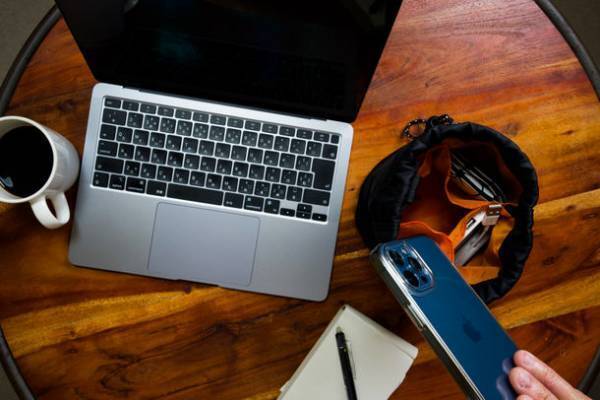 もう忘れ物しない、部屋からそのまま外出できる多機能巾着バッグ『SET.』がMakuakeにて10月中旬より販売開始