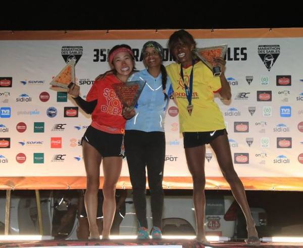 ～第35回サハラマラソン～　今年は最高気温50度台という過酷なコンディションの中尾藤朋美さん、総合女子準優勝の快挙！