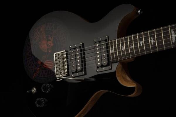 PRSギターズがSE Santana Abraxas 50周年記念モデルを発表