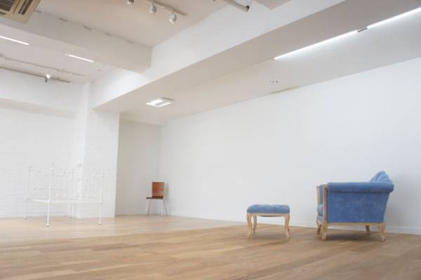 業界初の10万点の衣装＋スタジオ完備のライバー事務所を設立！抜群のサポートサービス付・芸能人＆モデルさん等の着用衣装多数